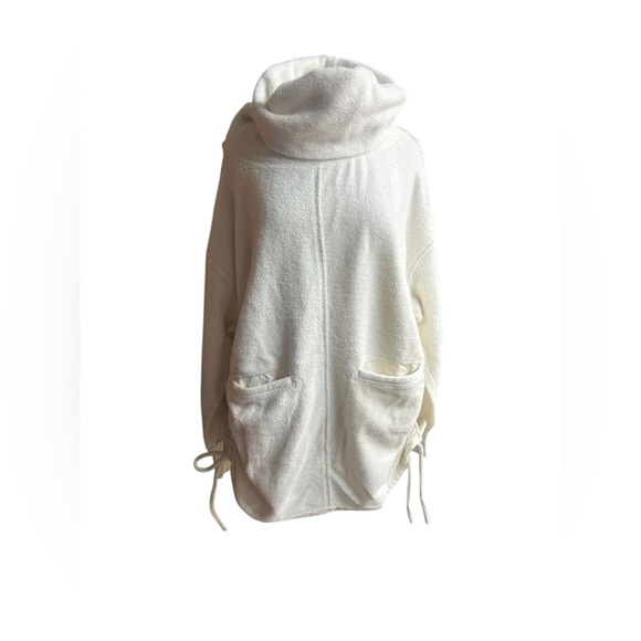 Free People L white Fireside Funnelneck fleece - Picture 2 of 6